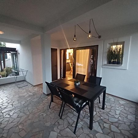 Apartament Dean ポレッチ エクステリア 写真