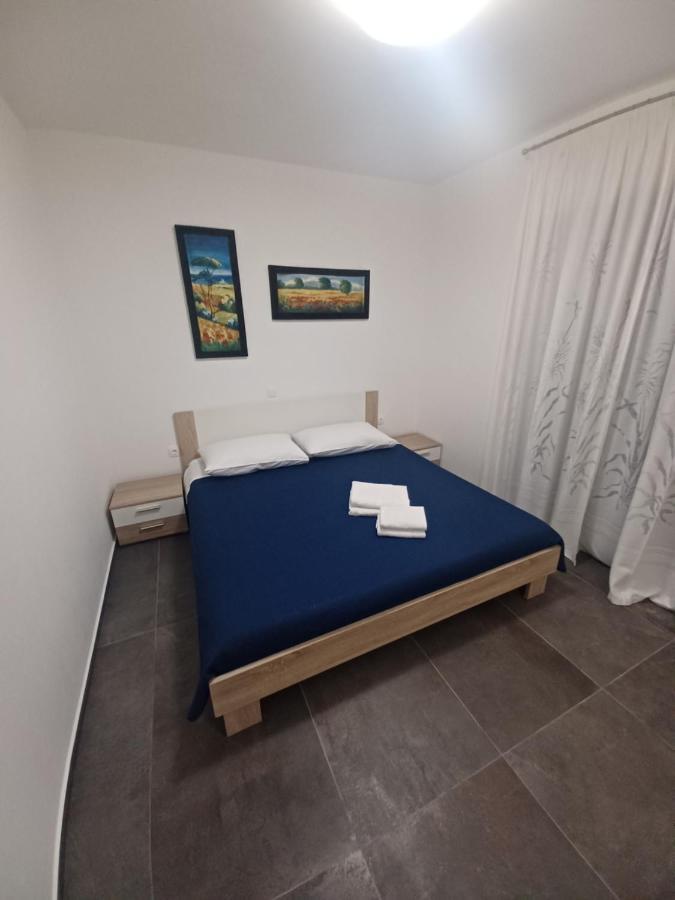 Apartament Dean ポレッチ エクステリア 写真